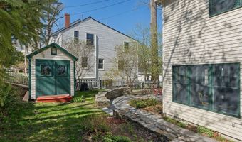 11 Linden St, Bath, ME 04530