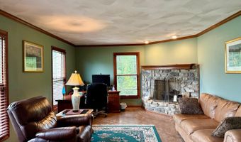 14 Beechwood Ct, Batesville, IN 47006