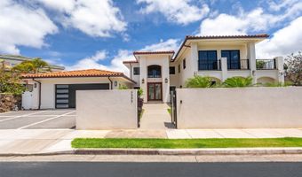 4536 Kolohala St, Honolulu, HI 96816
