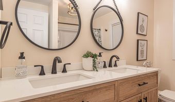 120 ROBIN HOOD, Ocean Pines, MD 21811