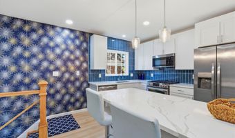 3454 MARTHA CUSTIS Dr, Alexandria, VA 22302