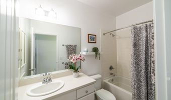 70 Hoku Puhipaka St, Kahului, HI 96732