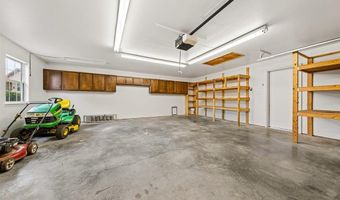 608 Anasazi Dr, Aztec, NM 87401