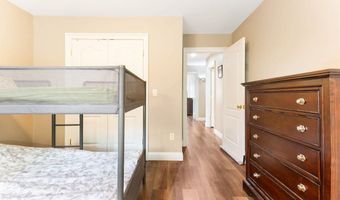 22 Harvest Hill Ln 4, Auburn, ME 04210