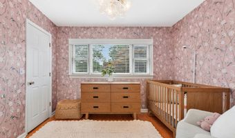 139 Holmes Ave, Darien, CT 06820