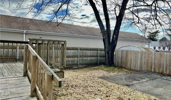 2 Locust Ave, North Providence, RI 02911