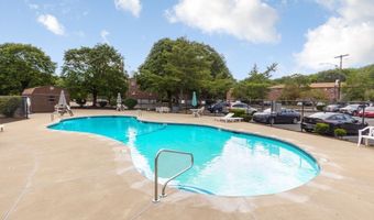 54 Bryon Rd 2, Boston, MA 02467