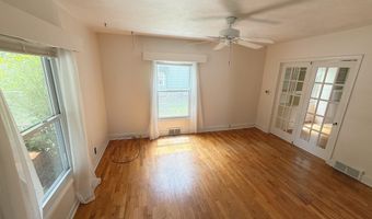 909 River Ave, Alma, MI 48801