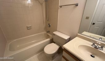 3425 Lakeshore Dr #7, Anchorage, AK 99517