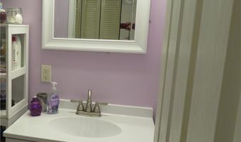 1560 Douglas Ave F79, North Providence, RI 02904
