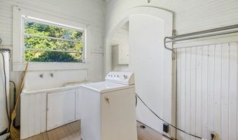 414 S Hutchinson Ave, Adel, GA 31620
