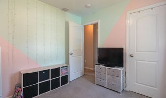 35 Cross St, Allenstown, NH 03275