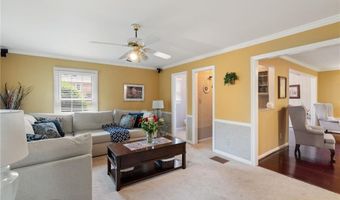 211 Hidden Creek Dr, Advance, NC 27006
