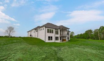 12749 NE Cherokee Dr, Adrian, MO 64720