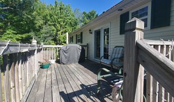 41 Dana Dr, Bangor, ME 04401