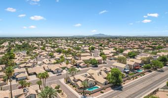 444 S MEADOWS Dr, Chandler, AZ 85224