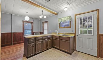 19-21 2nd St, Adams, MA 01220