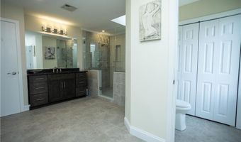 9 Katelan Ct, Cranston, RI 02921