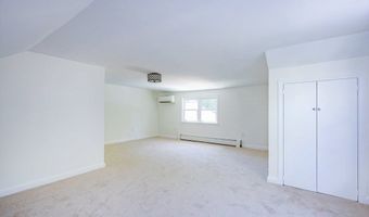 64 Princeton Ave, Andover, MA 01810
