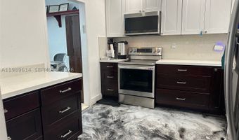 9341 E Bay Harbor Dr 6C, Bay Harbor Islands, FL 33154