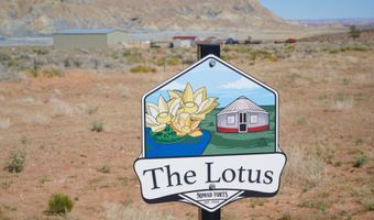 151 S NOMAD Way, Big Water, UT 84741