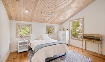 900 South Rd, East Greenwich, RI 02818