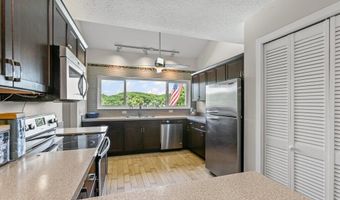 2133 SEMINOLE Rd 4, Atlantic Beach, FL 32233