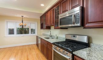 151 DUKE OF GLOUCESTER St, Annapolis, MD 21401