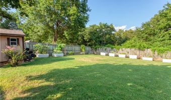 1330 Lakeview Estates Dr, Alma, AR 72921