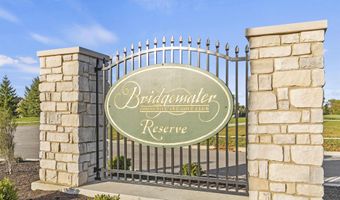 1800 Golfview Dr, Auburn, IN 46706