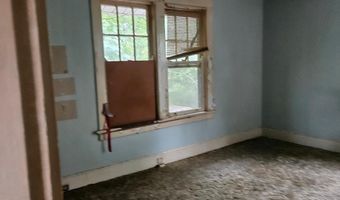 2456 Saturn St, Cincinnati, OH 45214