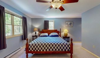 265 Stonewall Dr, Bristol, VT 05443