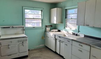 402 Rosedale St, Carlsbad, NM 88220