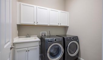 26722 E Peakview Pl, Aurora, CO 80016