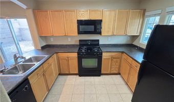 8949 Careful Canvas Ave, Las Vegas, NV 89149