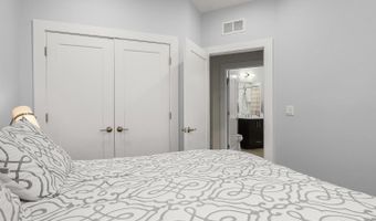 153 WINSOME Cir, Bethesda, MD 20814