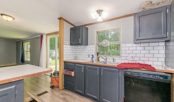 2529 Lake Dr, Allegan, MI 49010