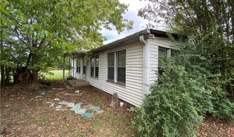 305 1st St, Barling, AR 72923