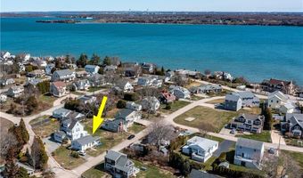 26 Richard Smith Rd, Narragansett, RI 02882
