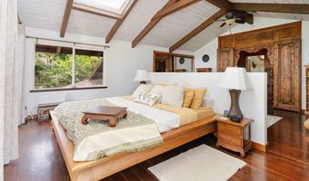 1073 Nanihoku Pl, Haiku, HI 96708