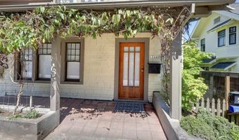 1244 GRAND Ave, Astoria, OR 97103