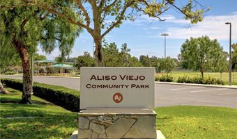 101 Carlsbad Ln, Aliso Viejo, CA 92656