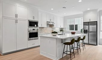 2581 Broom Ln, Carlsbad, CA 92008