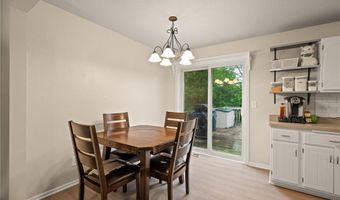 11810 Larabee Cir NE, Albertville, MN 55301