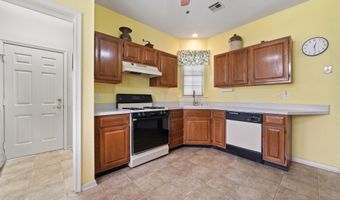 84 Chain Blvd, Bayville, NJ 08721
