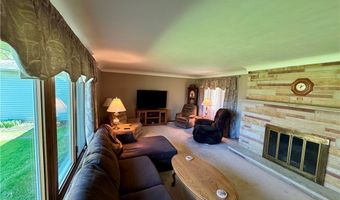 1648 Highland Ln, Ashtabula, OH 44004