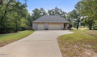 132 Sage Hill Rd, Brandon, MS 39042