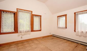 859 Whitehill Rd, Barnet, VT 05821