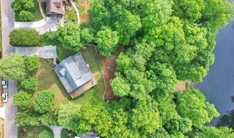 176 Rivers Edge Ln, Benton, TN 37307