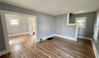 1072 Pitkin Ave, Akron, OH 44310